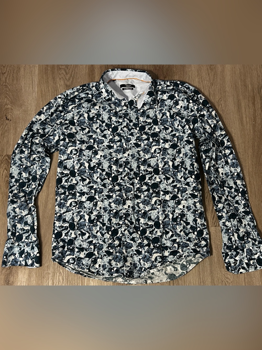 Mizumi Couture Modern Fit Skull Print Button Up Shirt Men’s Goth Punk